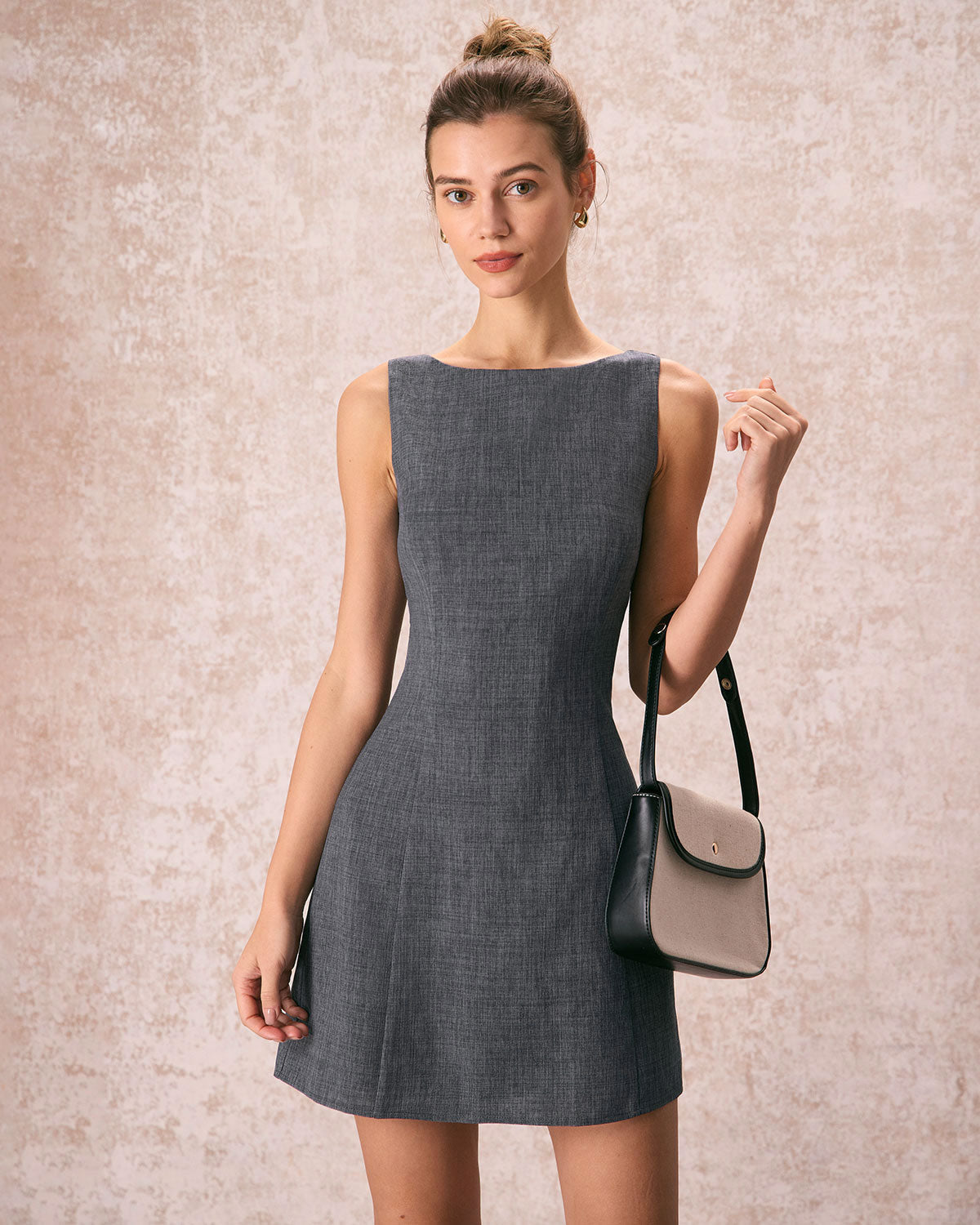 Rosario | Vestido Corto Gris Sin Mangas con Escote Barco