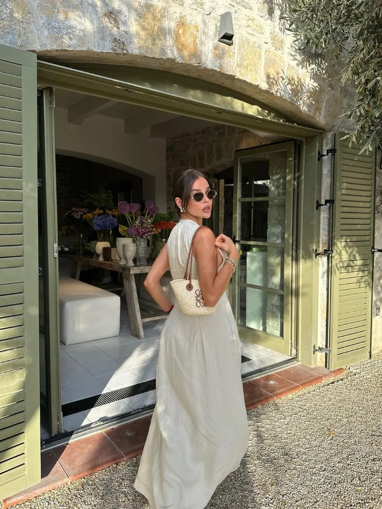 Victoria | Vestido Largo sin Mangas de Cintura Alta