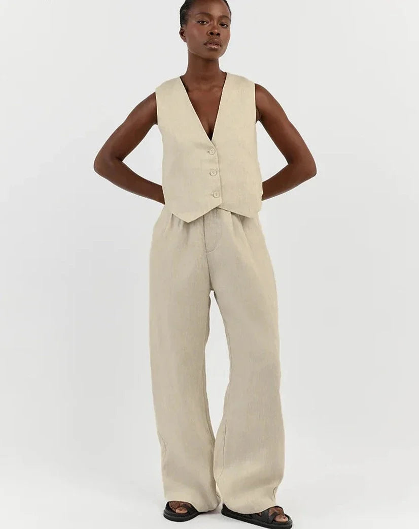 Claudia | Conjunto de Cuello en Pico