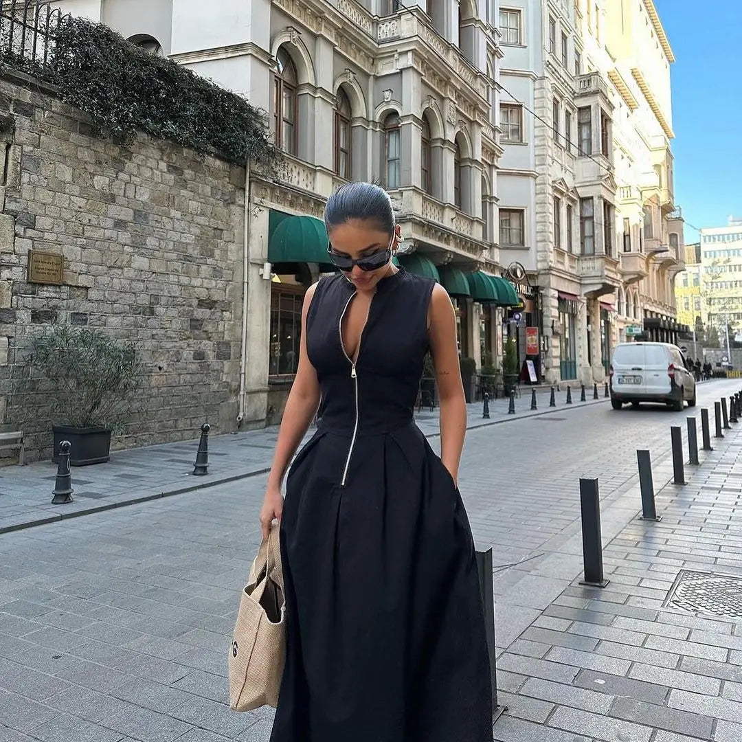 Victoria | Vestido Largo sin Mangas de Cintura Alta