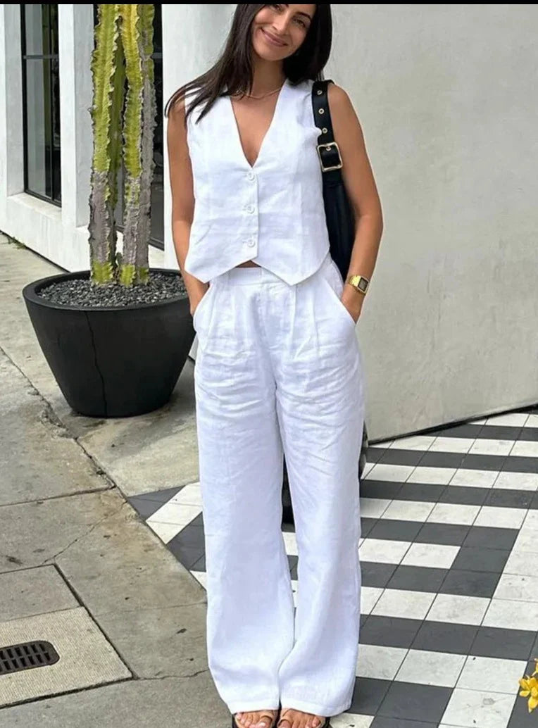 Claudia | Conjunto de Cuello en Pico