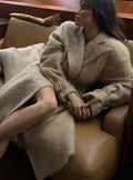 Genoveva | Abrigo Cruzado Estilo Vintage