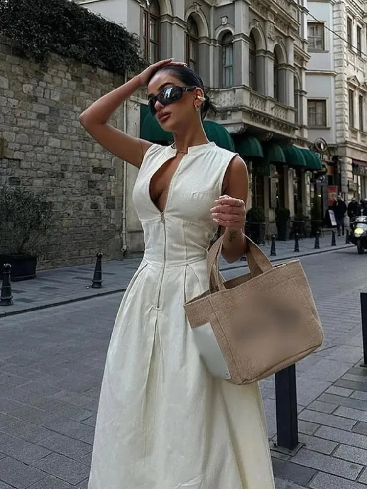 Victoria | Vestido Largo sin Mangas de Cintura Alta