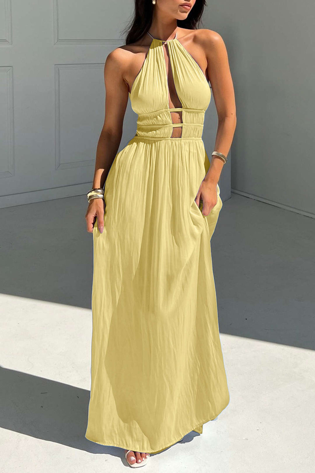 Beatriz | Vestido Largo Halter Calado Amarillo