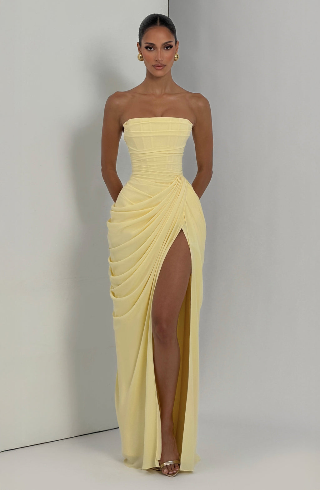 Margarita | Vestido Largo sin Tirantes Amarillo