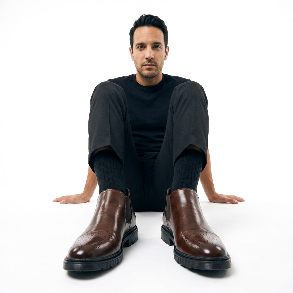 Ramón | Mocasines Negros de Cuero Brogue Hombre Slip-On Suela Gruesa