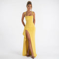 Elara | Vestido Largo con Escote Cuadrado y Abertura Lateral