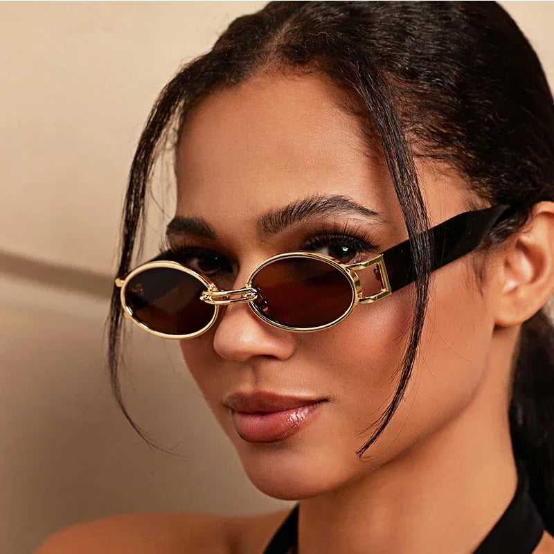 Adela | Gafas de Sol Ovaladas con Montura Dorada