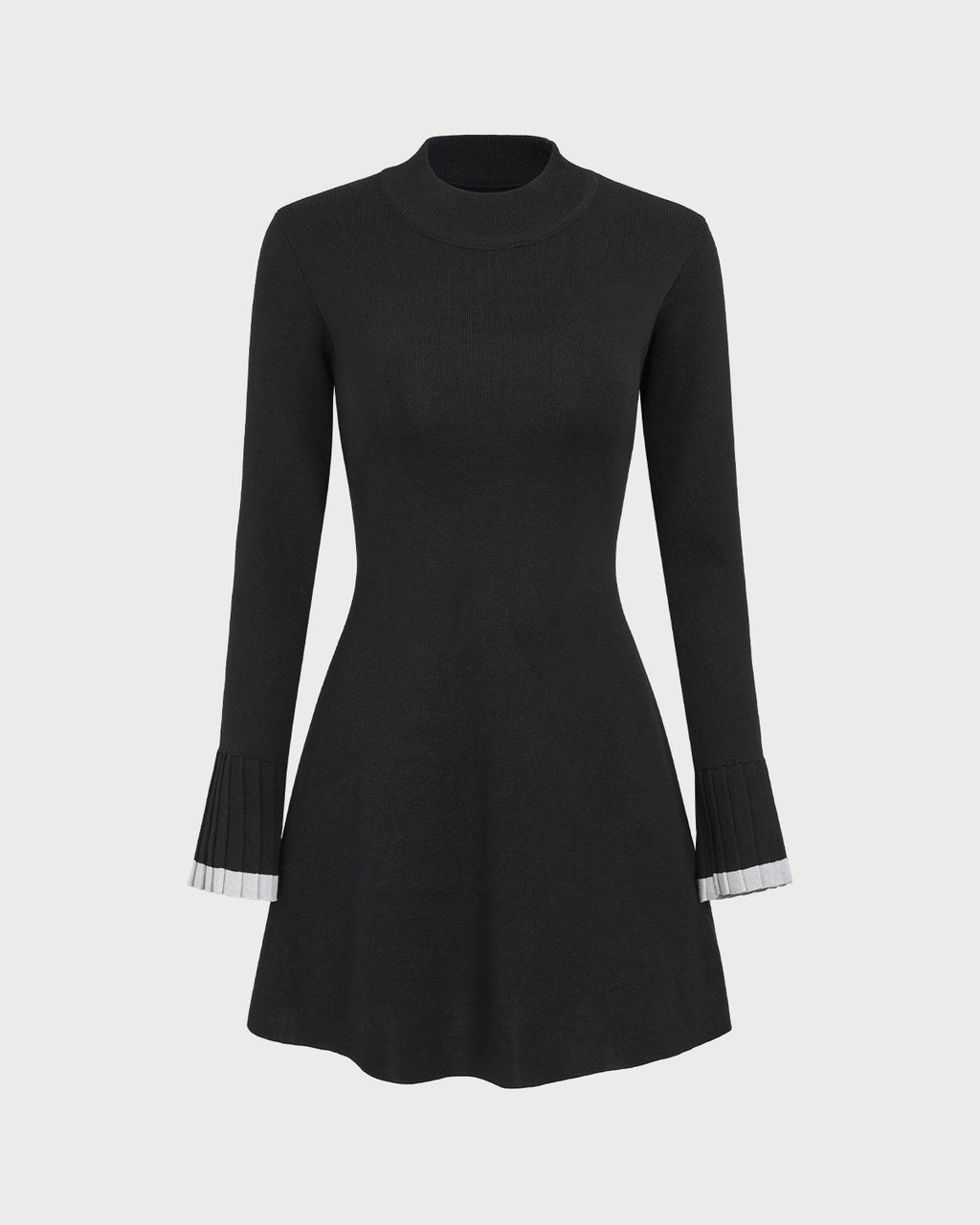 Silvia | Vestido Corto Negro de Punto con Detalles en Contraste y Manga Larga