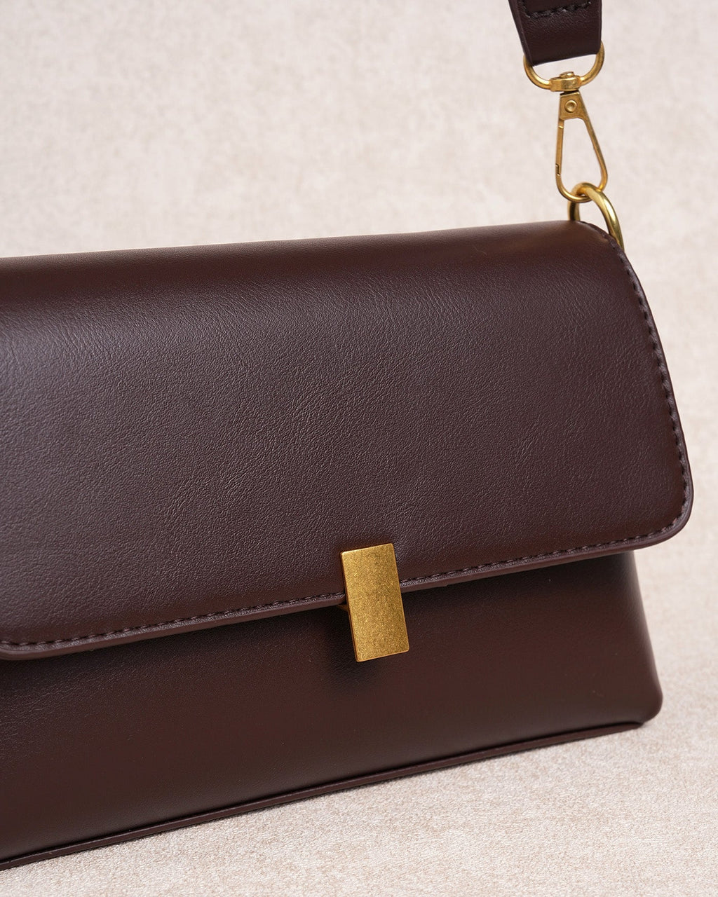 Alma | Bolso Pequeño Efecto Piel Café