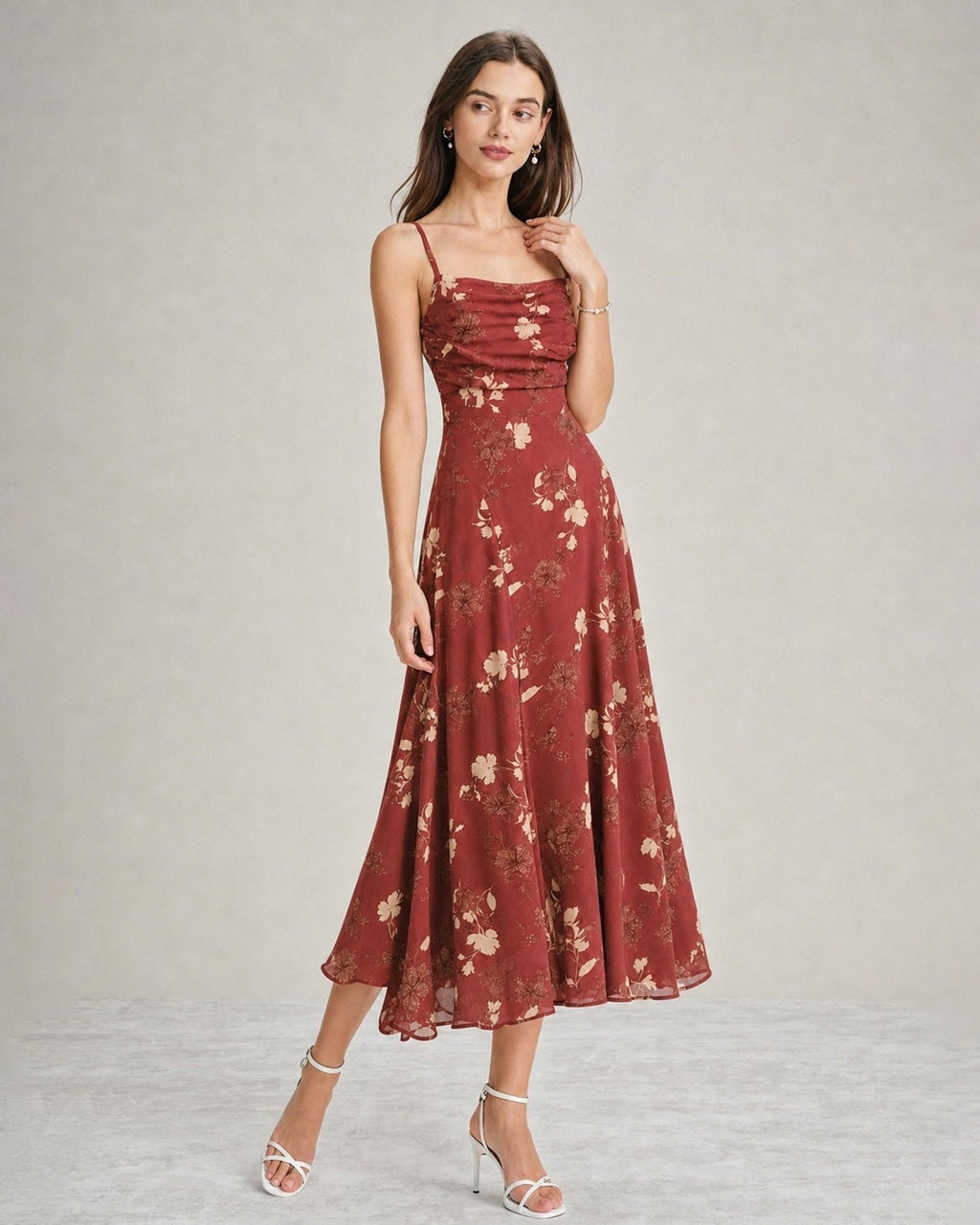 Soledad | Vestido Largo Maxi Floral con Escote Cuadrado Cruzado en Rojo
